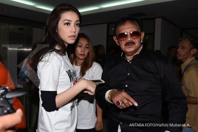 Putri OC Kaligis kembali datangi KPK 