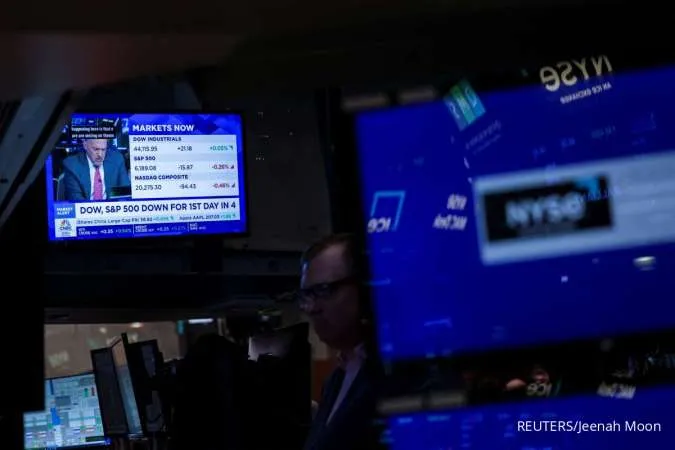 GLOBAL MARKETS-Stocks Slip, US Copper Jumps as Trump Plans Tariff on Imported Copper