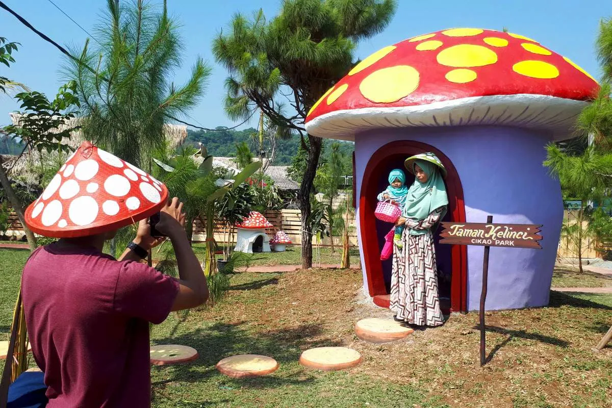 Cikao Park Purwakarta, tempat wisata keluarga yang punya banyak wahana