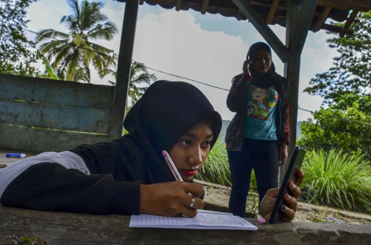 Dana Covid-19 bisa dipakai untuk bantuan paket data bagi siswa miskin