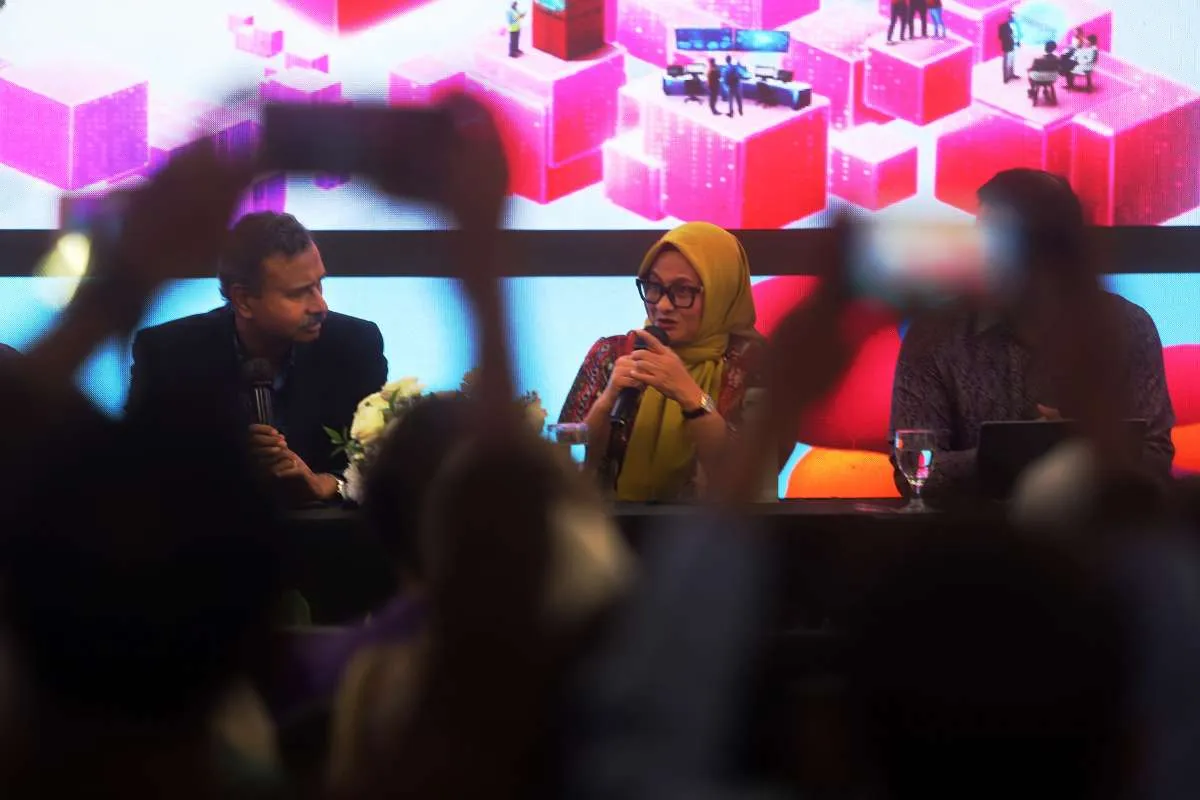 Bakal Merger Dengan Smartfren (FREN), Cek Rekomendasi dan Target Harga Saham EXCL