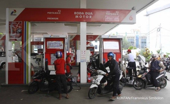 Catat! 1 April 2016 harga premium dan solar turun