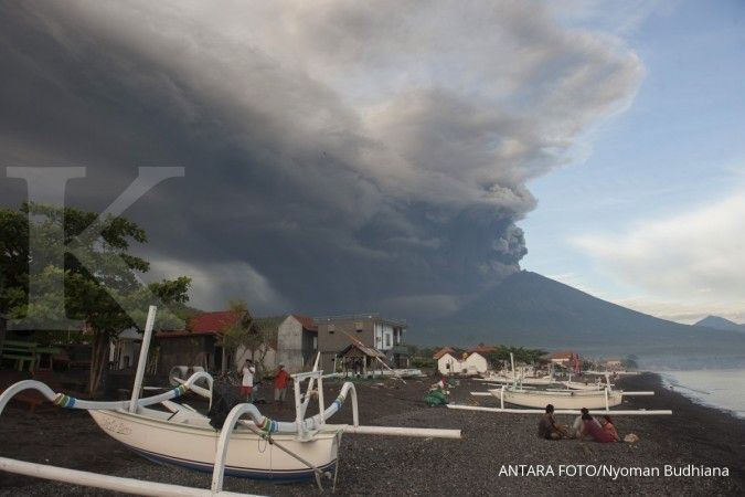 Gunung Agung status awas, warga diminta mengungsi