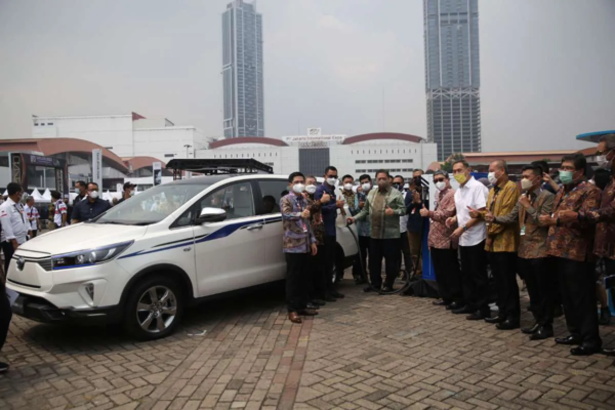 Kijang Innova Listrik Mejeng di IIMS Hybrid 2022, Kapan Diproduksi di Indonesia?