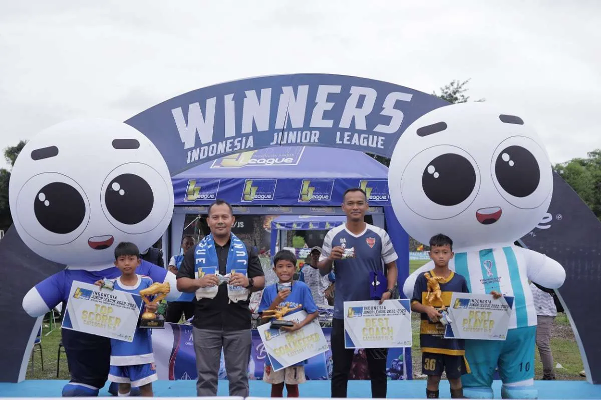  Program AICE 15HariBerbagiSehat Konsisten Dukung Pembinaan Atlet Sepakbola Usia Dini