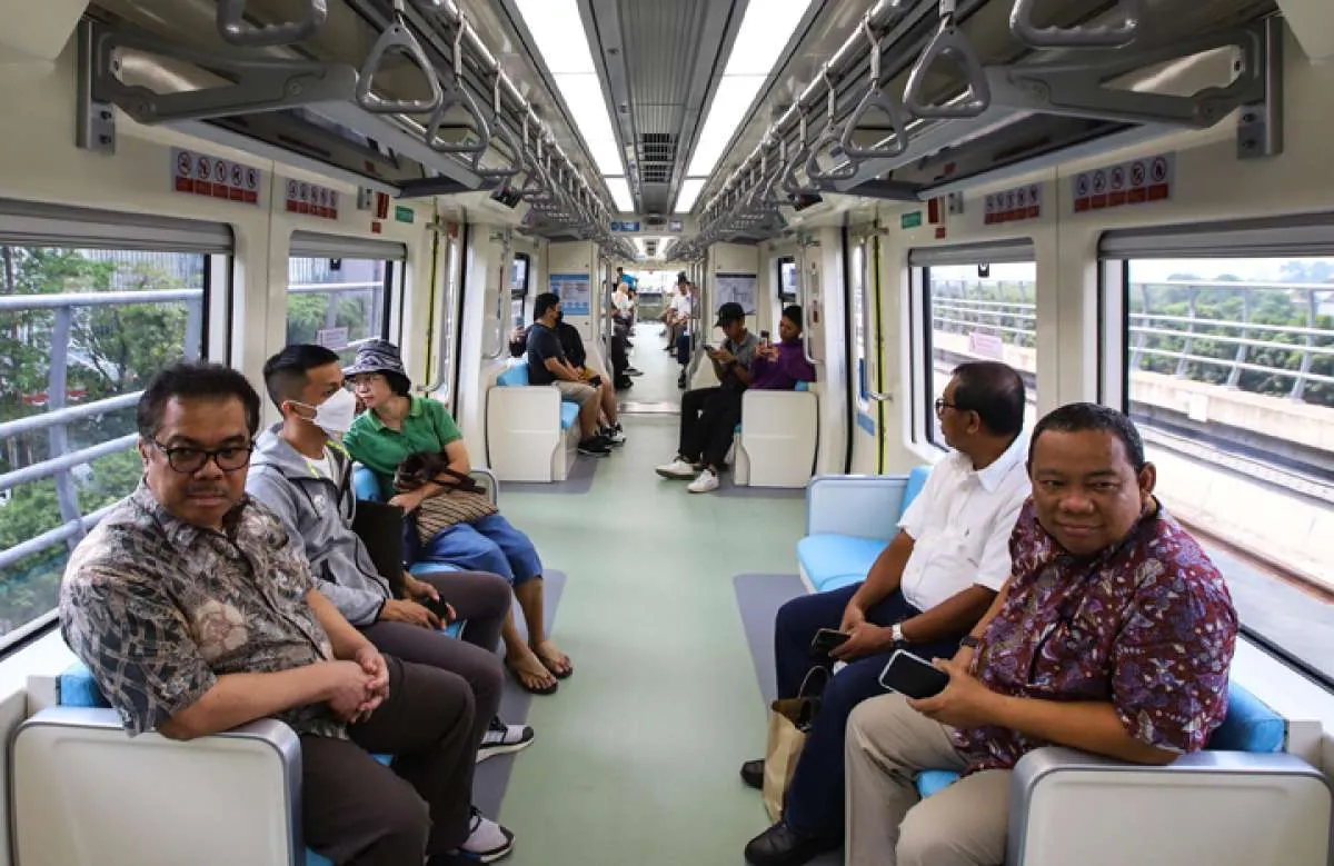 Ini Pendapat 3 Menteri Saat Menjajal LRT Jabodebek