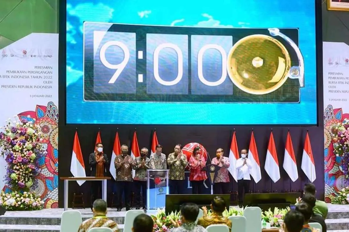 Presiden Jokowi Membuka Perdagangan BEI 2022, IHSG naik ke 6.638