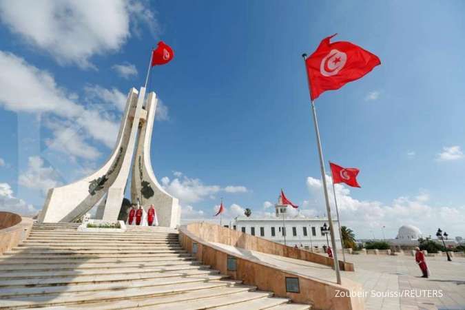 IMF Says It Will Start Talks With Tunisia Over Loan Program