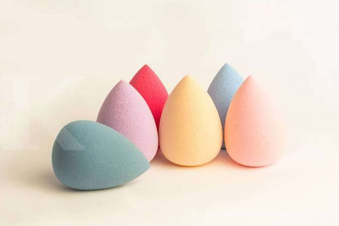 4 Kesalahan Memakai Beauty Blender yang Sering Terjadi, Yuk Perbaiki!