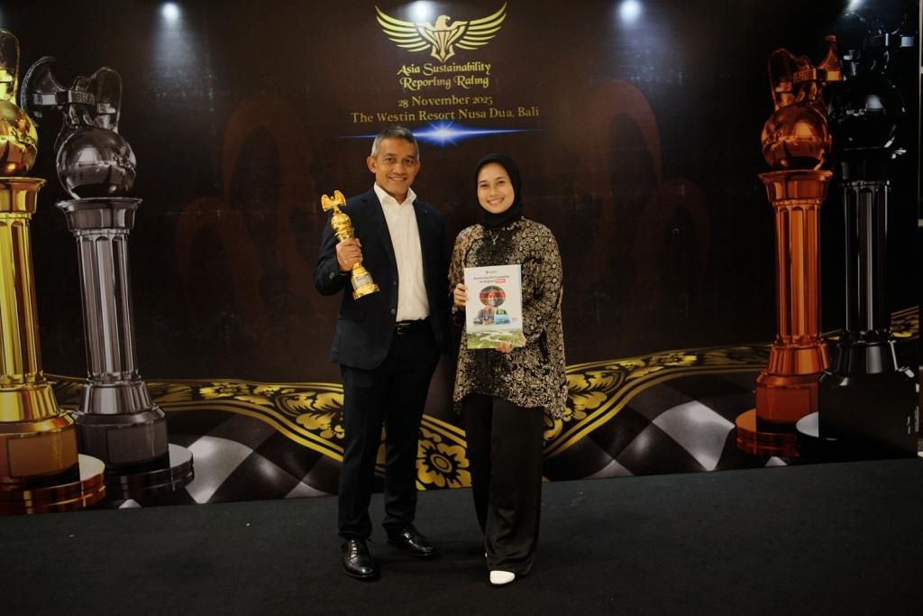 Kontan - Kideco Native Online. Penghargaan ASRRAT 2025 diterima oleh Direktur Legal & Corporate Affa