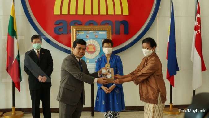 Maybank Persembahkan Masker Tanda Kasih kepada ASEAN