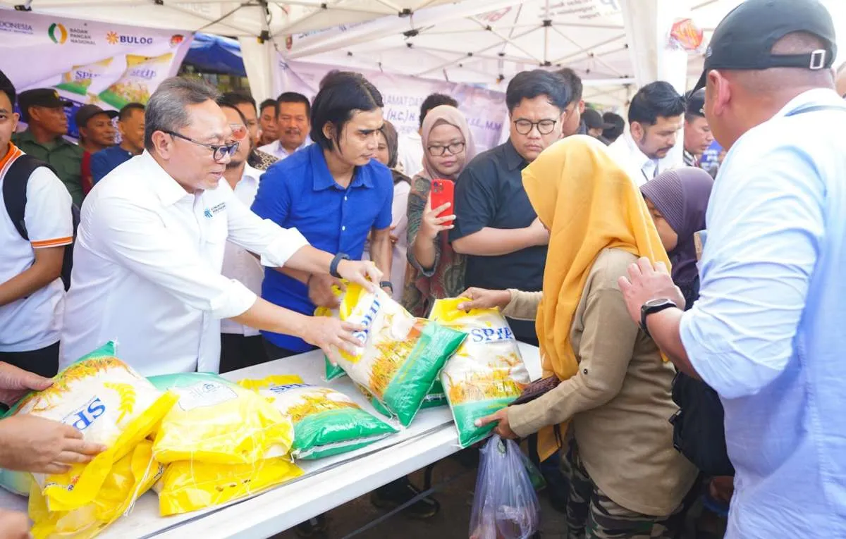 Mendag Zulkifli Tinjau Pasar Natar di Lampung Selatan, Harga Beras Tidak Naik