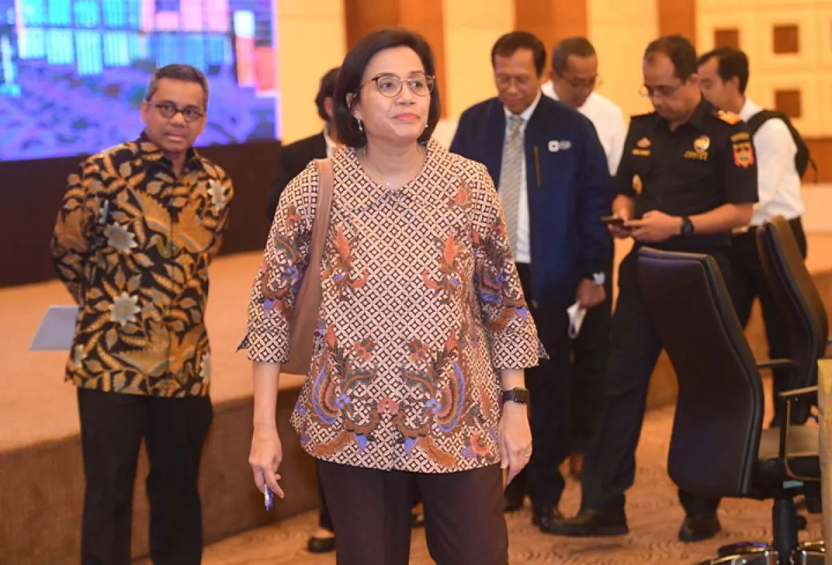 Hari kedua Jokowi memanggil calon menteri, Sri Mulyani sambangi Istana Kepresidenan