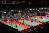 3 Debutan Tunggal Putra Bulu Tangkis Indonesia Dapat Ilmu dari Kento Momota