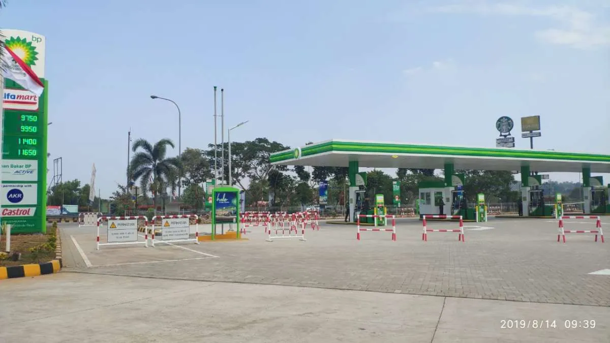 Tak lagi dikuasai Pertamina, SPBU BP kini sudah ada di Rest Area KM 72 Cipularang