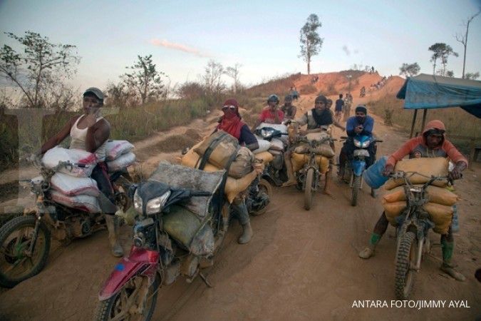 Emas Pulau Buru dinikmati penambang luar daerah