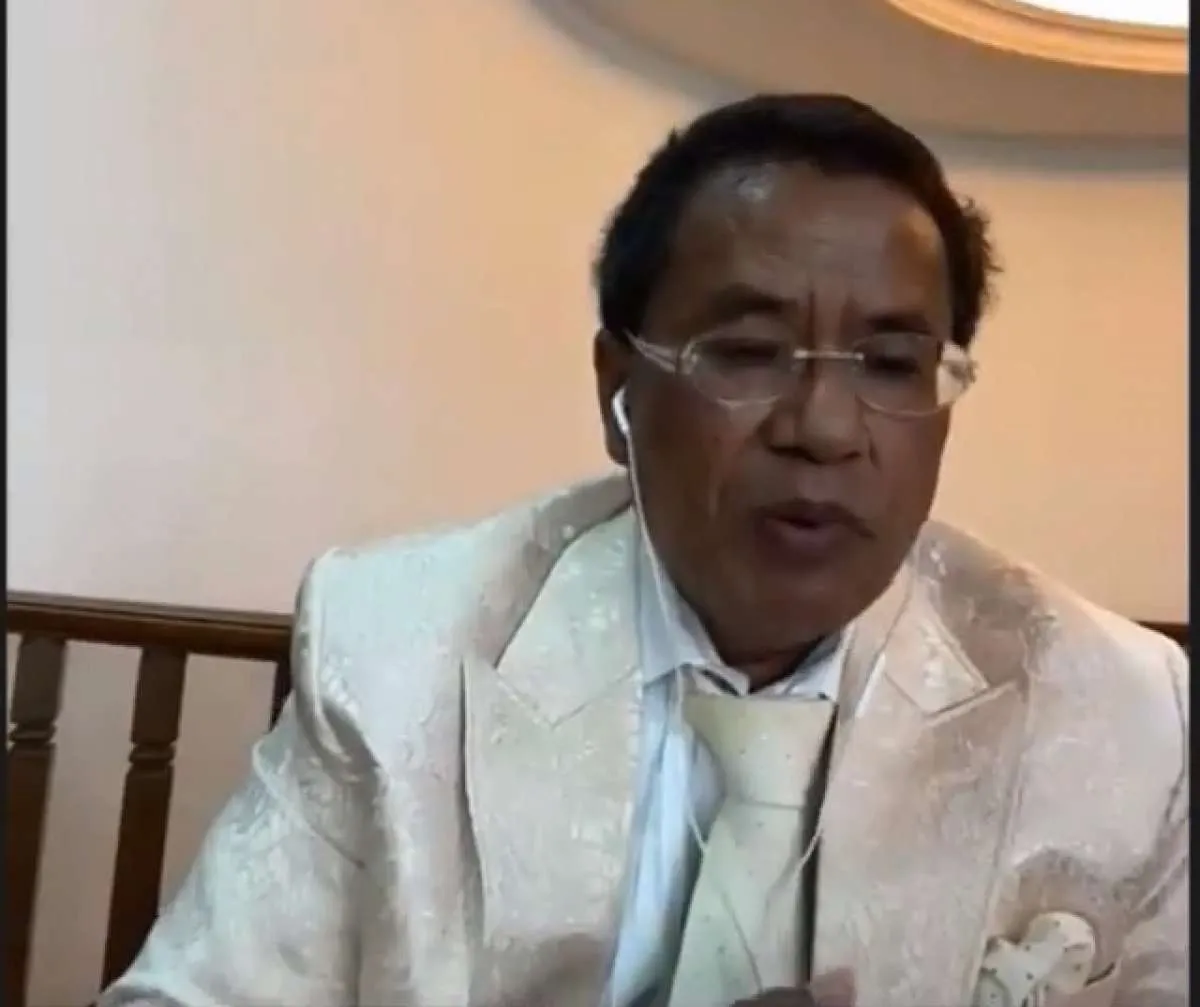 Hotman Paris minta Jokowi buka izin swasta ikut impor vaksin corona, ini alasannya