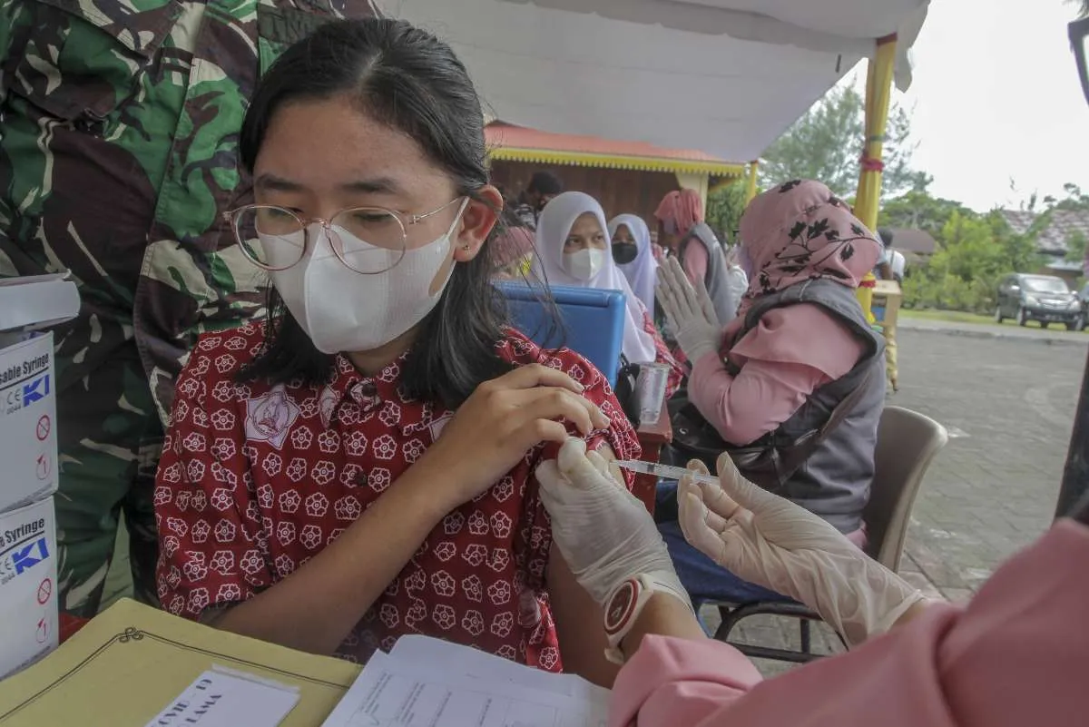 UPDATE Vaksinasi Covid-19 per 23 November: Ada penambahan vaksinasi 1,6 juta dosis
