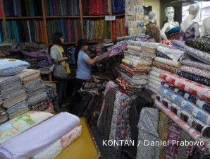 Sentra kain Mayestik: Termasyhur sebagai pusat kain impor (3)