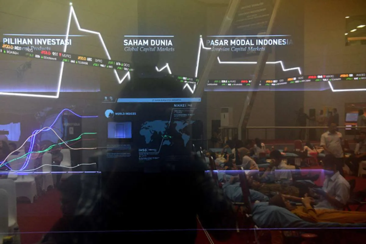 IHSG melemah 0,29% ke 6.213 di akhir perdagangan sesi I hari ini