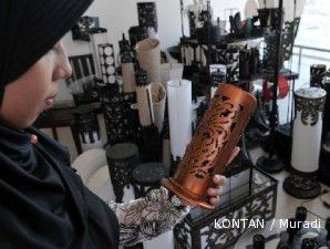 Lampu hias batik makin bersinar saja