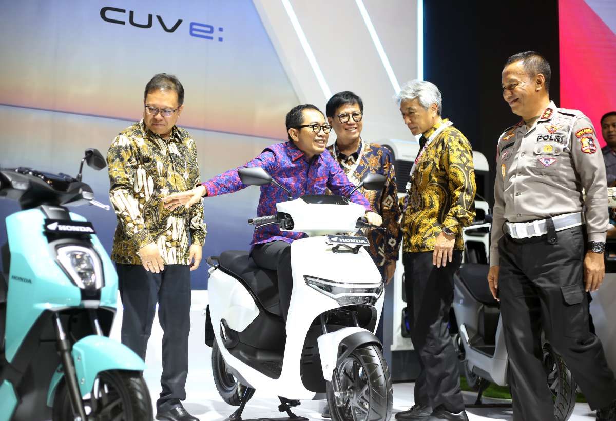Pameran IMOS 2024 Dukung Penjualan Motor Listrik