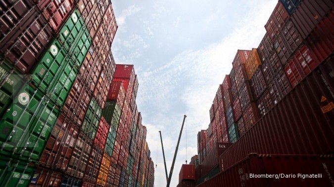 China laporkan suplus rekor neraca perdagangan!