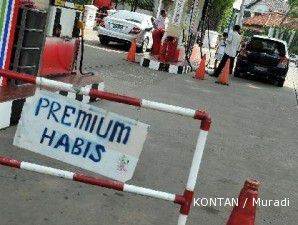 Konsumsi BBM bersubsidi kuartal I 2011 lampaui kuota