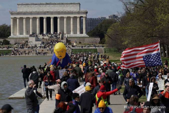 Ribuan Warga AS Turun ke Jalan, Protes Kebijakan Trump dengan Tajuk No Kings