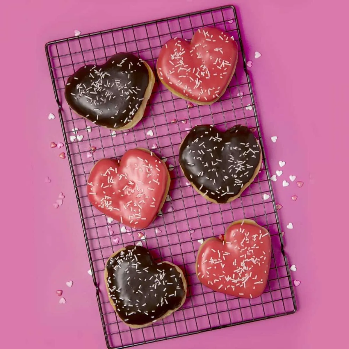 Promo Februari Dunkin’ Donuts, beli 12 donat mulai Rp 99.000 dapat 1 minuman dingin