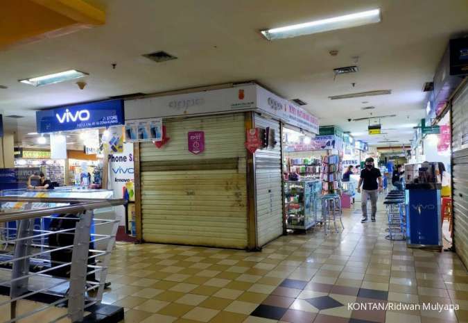 Mal Ditutup Akibat Pandemi, Karyawan dan Pebisnis Ritel Bergerilya Turun ke Jalan