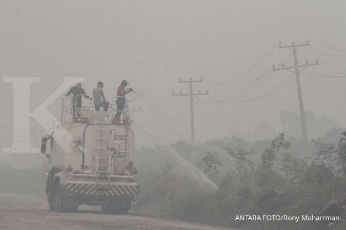 Hujan turun, kabut asap di Riau mulai berkurang