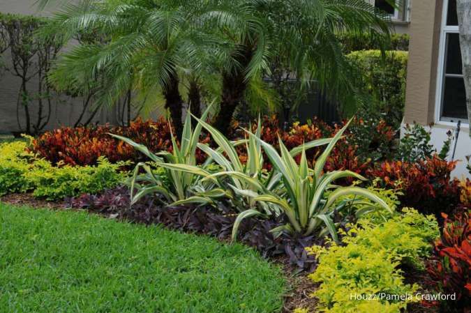 4 Ide Menata Taman Belakang Rumah yang Minimalis dan Cantik