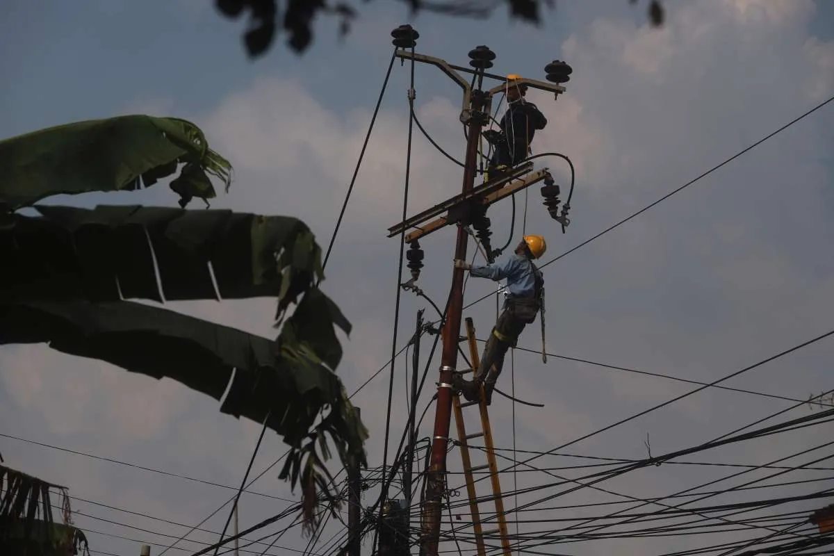 Realisasi Penambahan Jaringan Transmisi Listrik 2025 Hanya 37% dari Target RUPTL