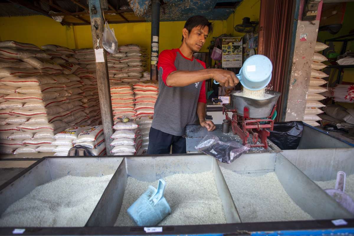 Harga Pangan Tinggi Saat Permintaan Rendah