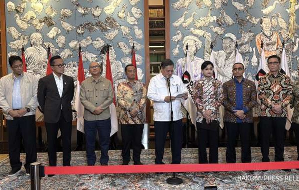 Transisi Kepemimpinan Aman, Pemerintah Pastikan Bursa dan OJK Tetap Berjalan Normal