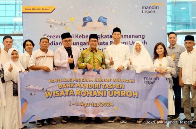 Kinerja Tumbuh Solid, Bank Mandiri Taspen Berangkatkan 8 Pemenang Undian Umroh