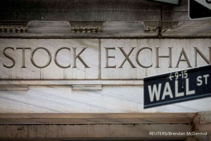 Wall Street Ditutup Melemah Sepekan, Saham Teknologi dan Chip Tekan Pasar