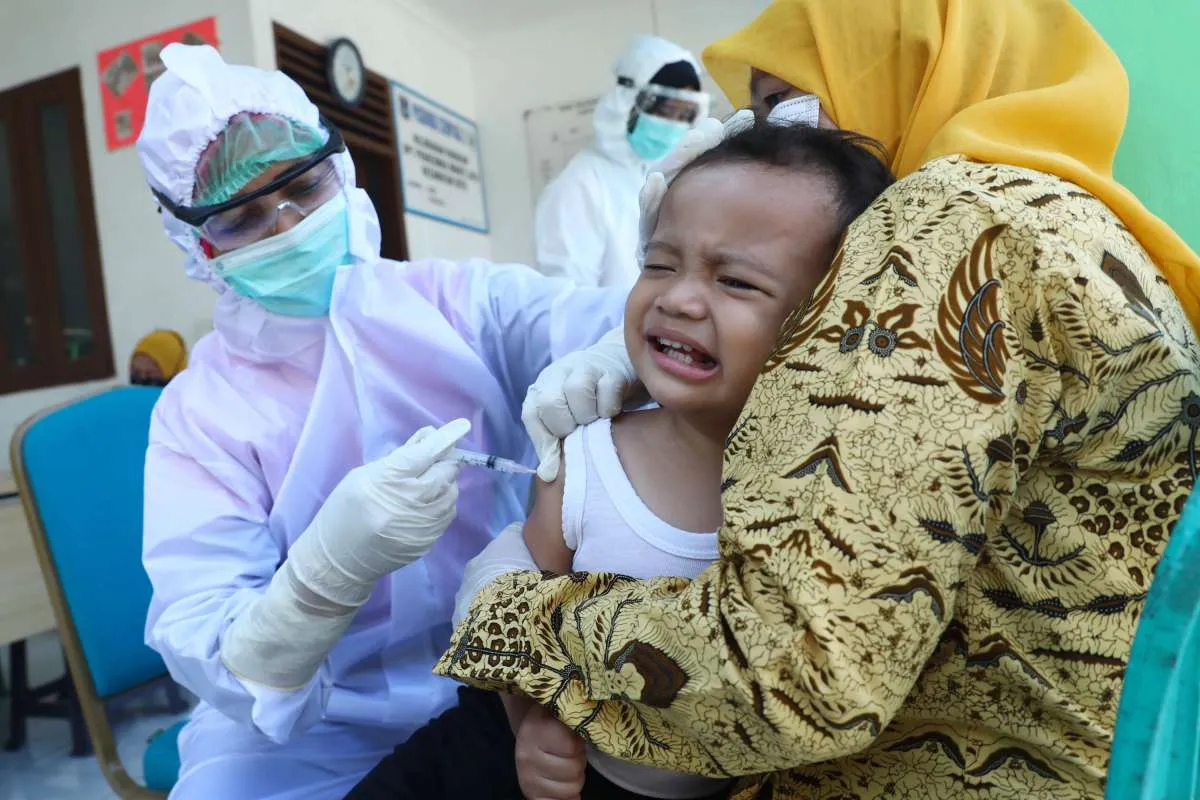 Perlu para ibu ketahui, berikut imunisasi dasar lengkap