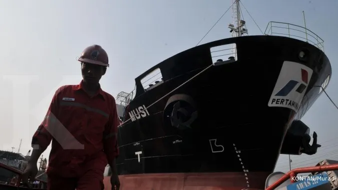 Pertamina set to supply Malacca Strait ships