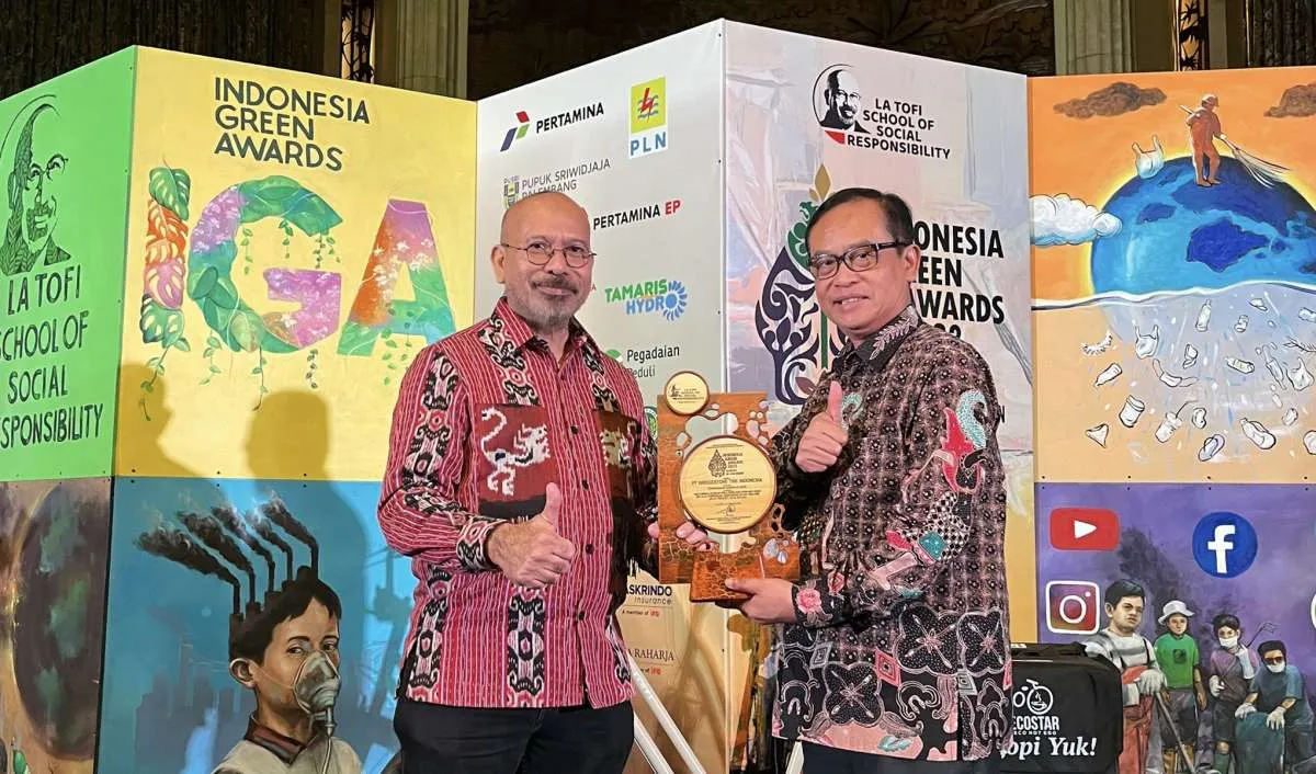 Bridgestone Indonesia Mendapatkan Penghargaan CSR dalam Ajang Indonesia Green Award 