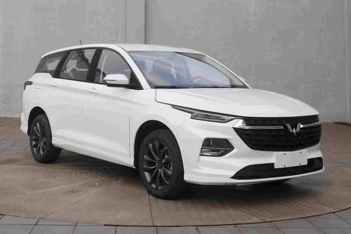 Melihat kelebihan Wuling Victory, kompetitor Toyota Innova harga Avanza