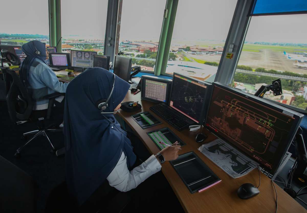 Penumpang Angkutan Nataru Tembus 14,95 Juta