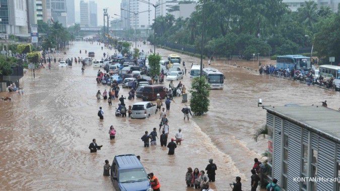 Imbas banjir bagi pebisnis otomotif