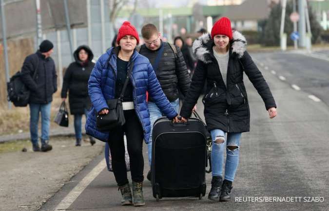 Ratusan Pengungsi Ukraina Mulai Berdatangan ke Polandia