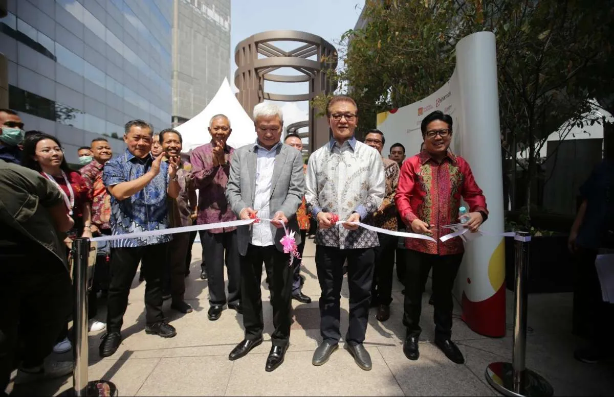 85 Tahun Sinar Mas Maju Bersama Membangun Negeri