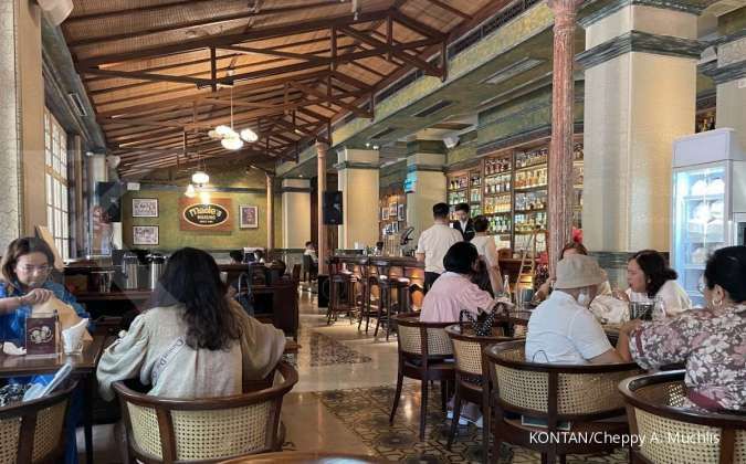  Terbang Menuju Pusat Kota