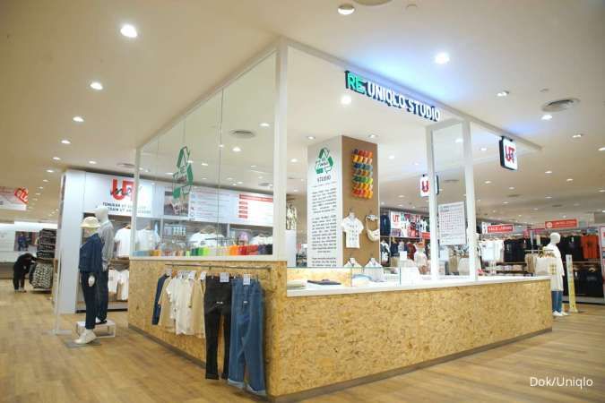 UNIQLO Senayan City, Tampil Lebih Segar & Hadirkan Layanan RE UNIQLO STUDIO dan UTme!