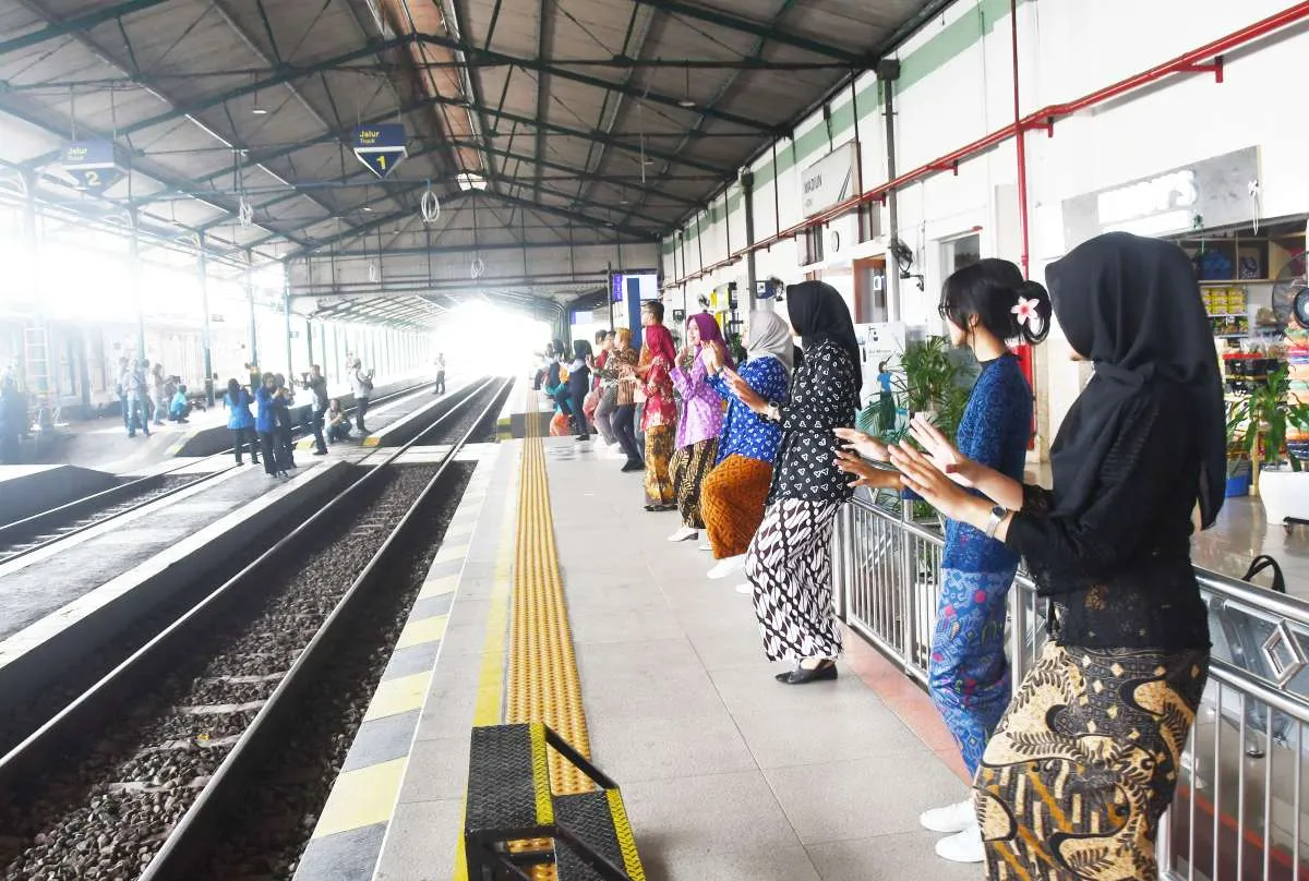 Kereta Api Indonesia Genjot Angkutan Logistik Berbasis Rel