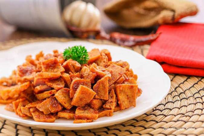 Resep Tahu Kering Pedas, Camilan Kriuk yang Harum Daun Jeruk